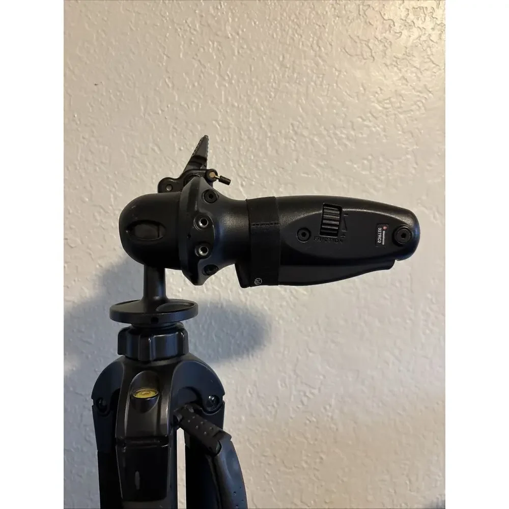 Quantaray QSX Ultra 4STM (by Sunpak) Tri-Monopod with Compact Pistol Grip